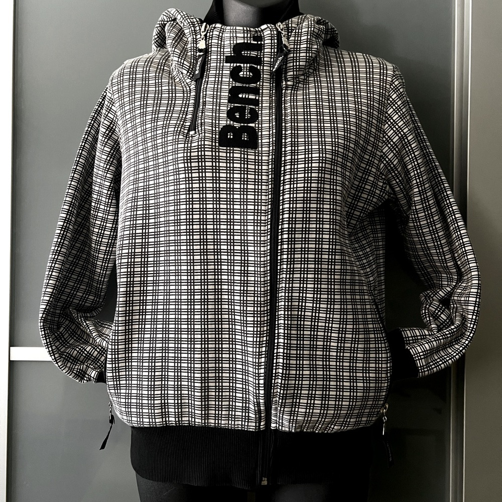 Bench Jacket - Picture 1 of 5